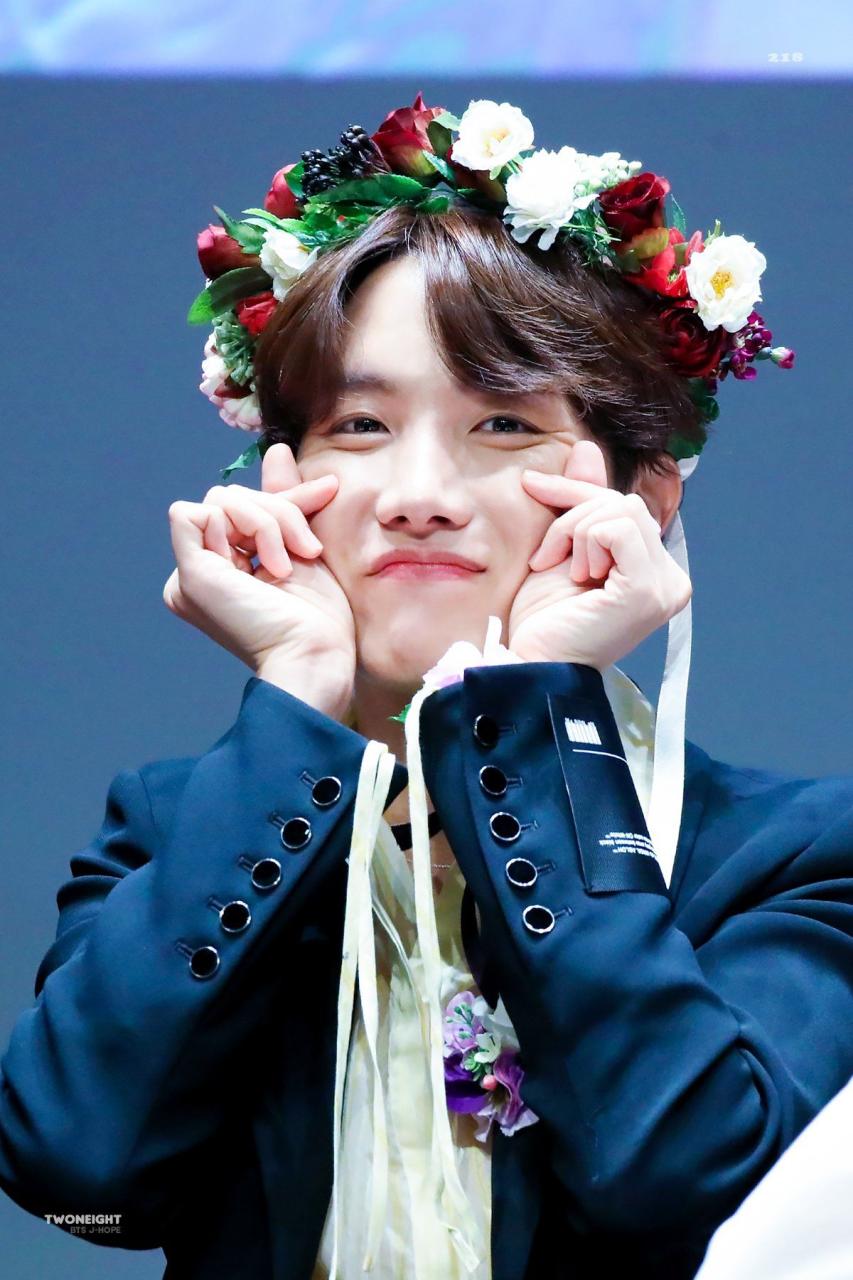 ❤️218❤️ On Twitter | Jhope Cute, Cute J-Hope, Bts J Hope