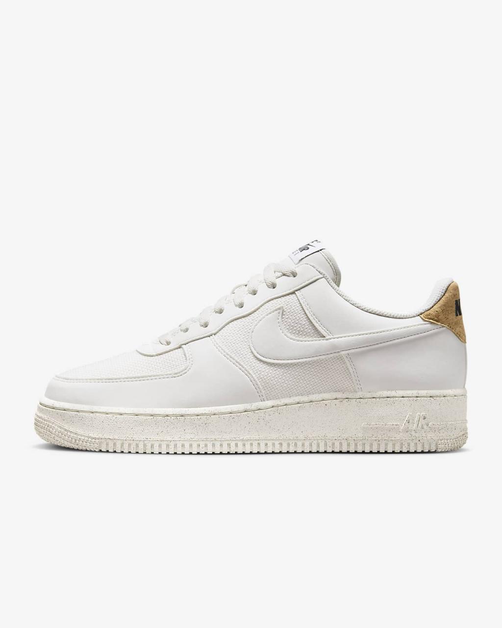 Nike Air Force 1 '07 Lv8 Men'S Shoes. Nike Vn