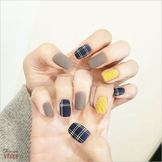 200+ Mẫu Nail Kẻ Sọc Đẹp, Đơn Giản Giúp Bạn Thêm Phần Cá Tính