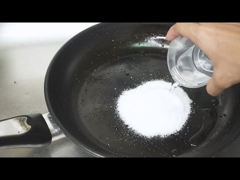 How to Clean a Pan with Baking Soda