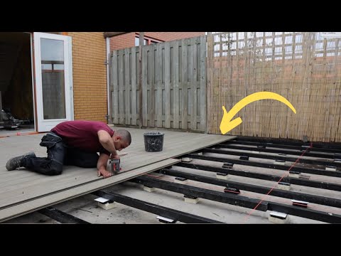 Leer tuin, balkon of een dakterras met kunststof bankirai maken