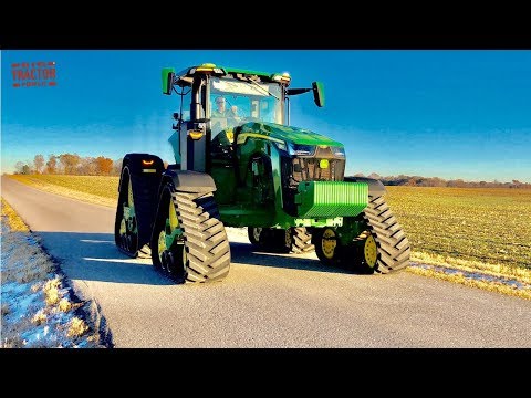 How Fast is a JOHN DEERE 8RX Tractor?