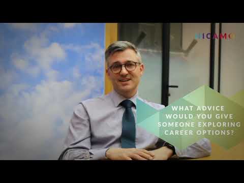 How to become a FINANCE DIRECTOR | Career advice